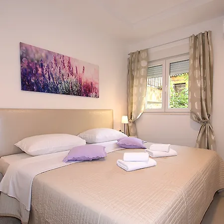 다운타운 부티크 자다르