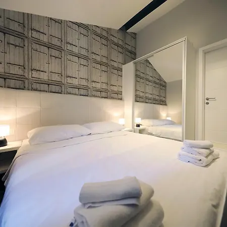 Downtown Boutique Hostel Ζαντάρ