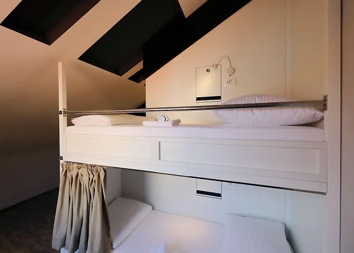 Downtown Boutique Auberge de jeunesse *