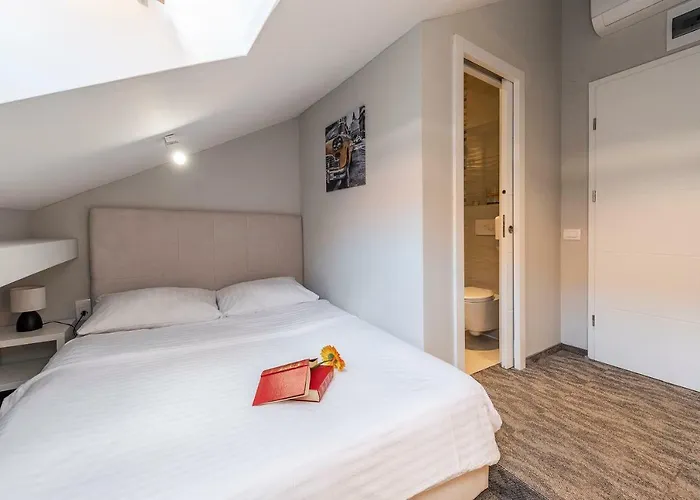 Downtown Boutique Auberge de jeunesse *