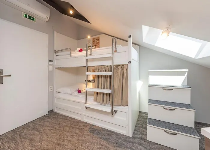 Vandrarhem Downtown Boutique *