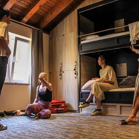 Hostel Downtown Boutique