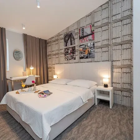 Downtown Boutique Hostel