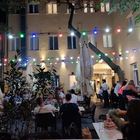 Downtown Boutique Hostel Zadar